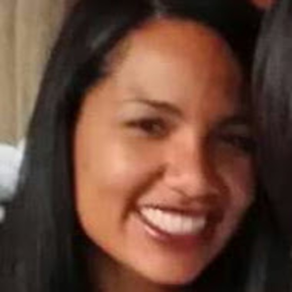 Meet your Posher, Laura - Picture 1 of 1